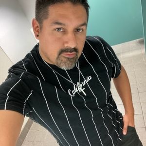 Meet your Posher, Ramiro